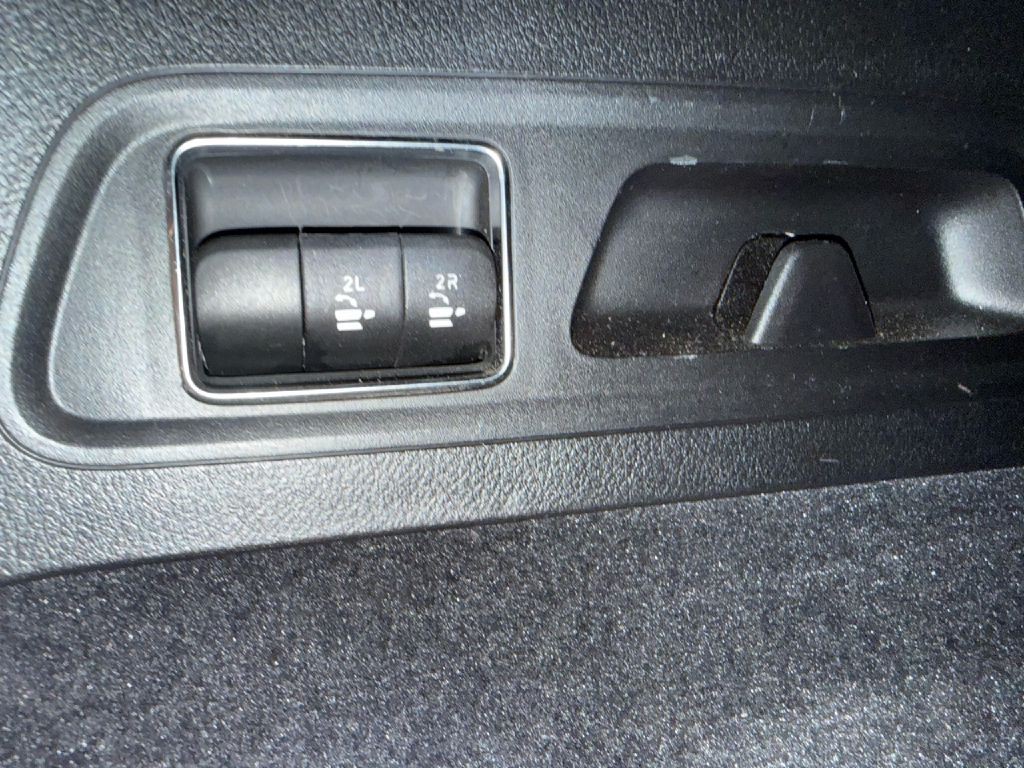 2023 Mercedes-Benz GLS-Class Image 31