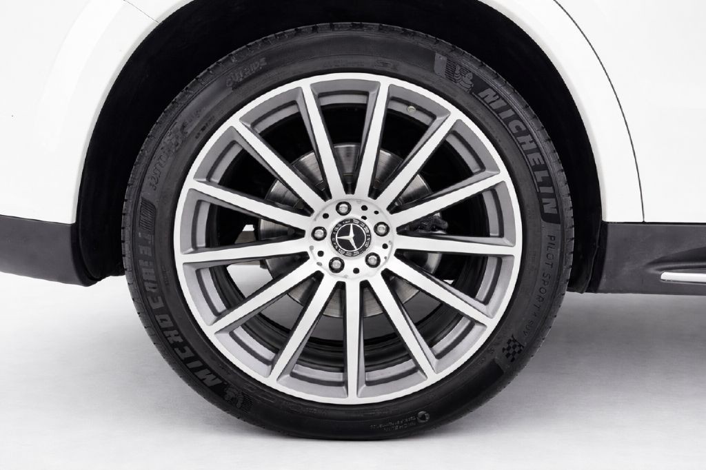 2023 Mercedes-Benz GLS-Class Image 37