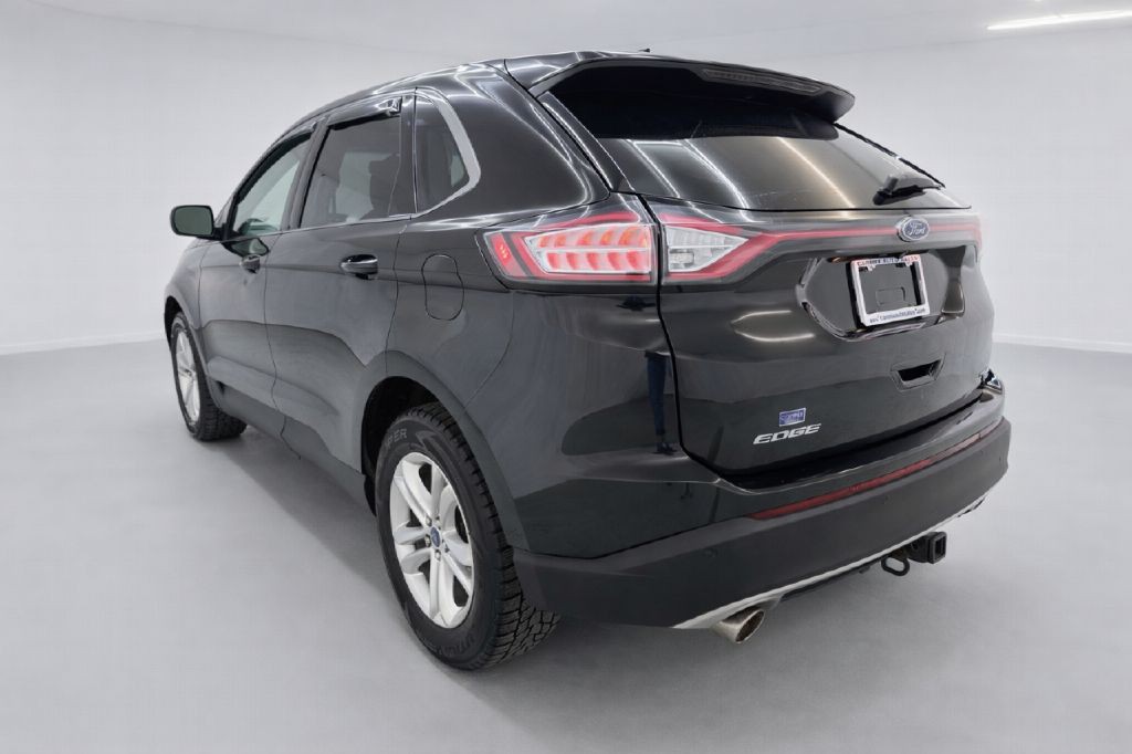 2016 Ford Edge Image 5