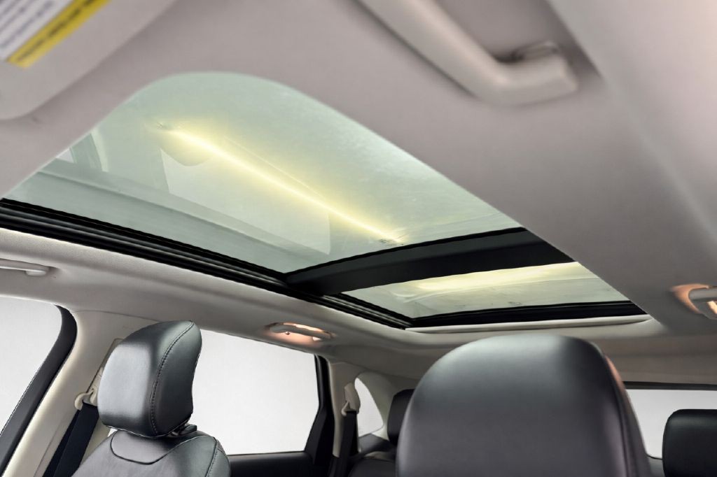 2016 Ford Edge Image 11