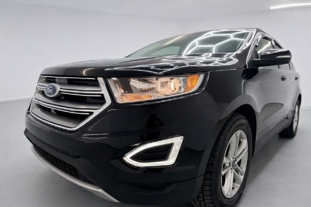 2016 Ford Edge Image 36
