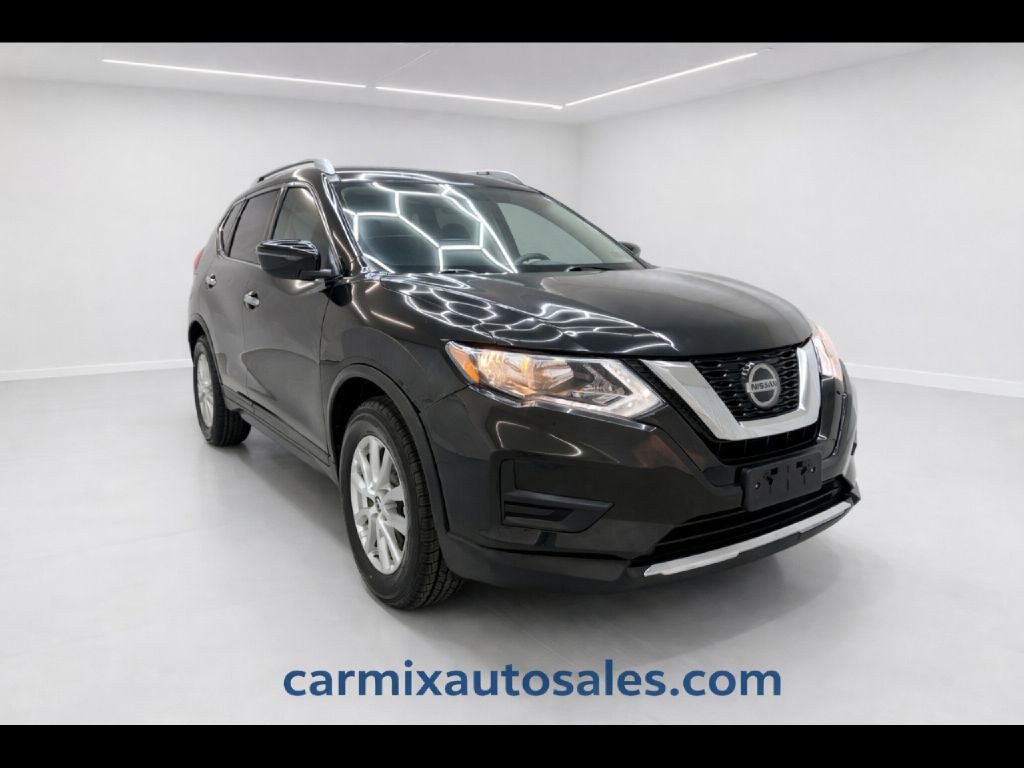 2018 Nissan Rogue Image 1