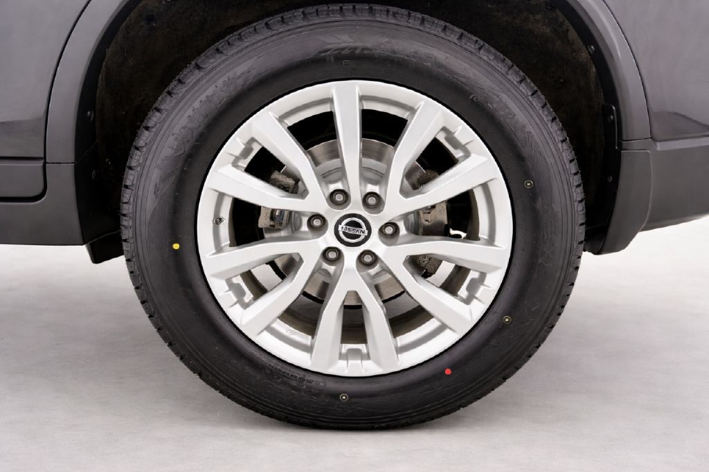 2018 Nissan Rogue Image 29