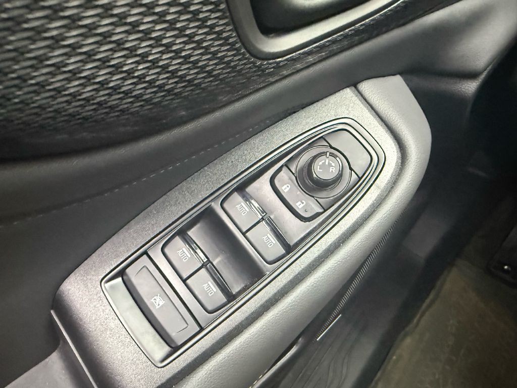 2025 Subaru Outback Image 12