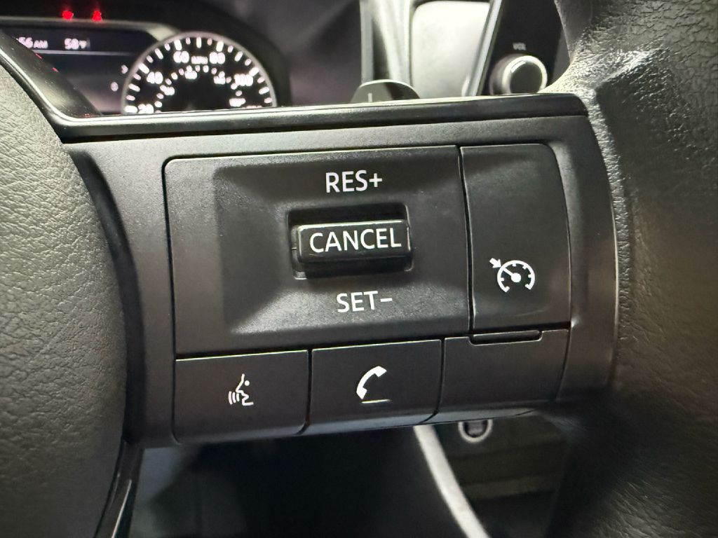 2021 Nissan Rogue Image 13