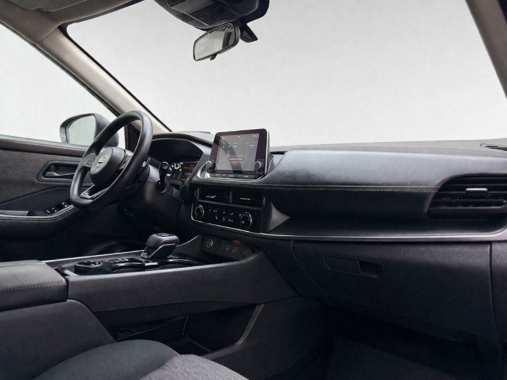 2021 Nissan Rogue Image 36