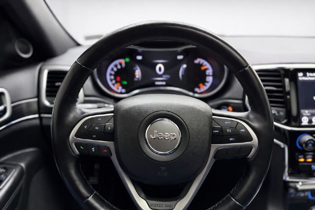 2020 Jeep Grand Cherokee Image 13