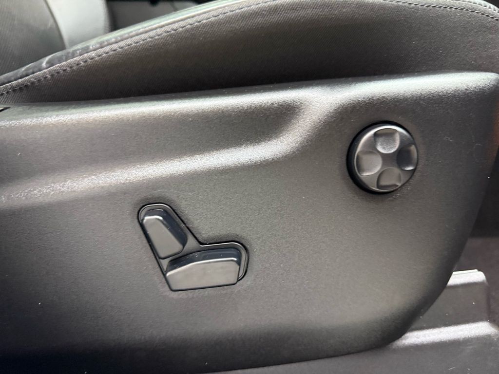 2020 Jeep Grand Cherokee Image 42