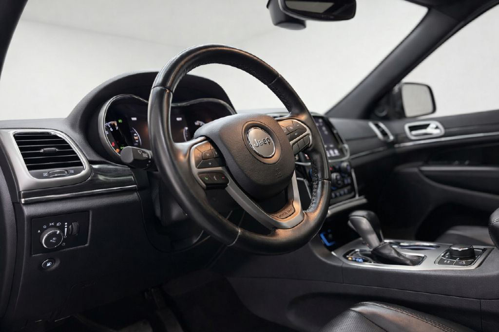 2020 Jeep Grand Cherokee Image 43