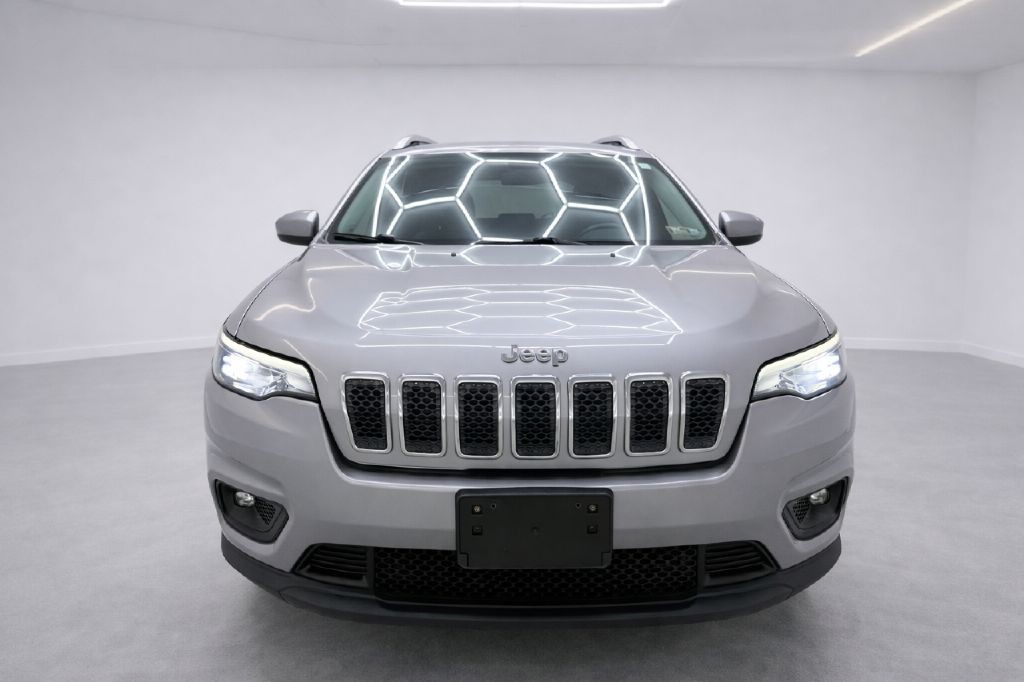 2019 Jeep Cherokee Image 8