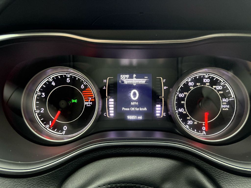 2019 Jeep Cherokee Image 15