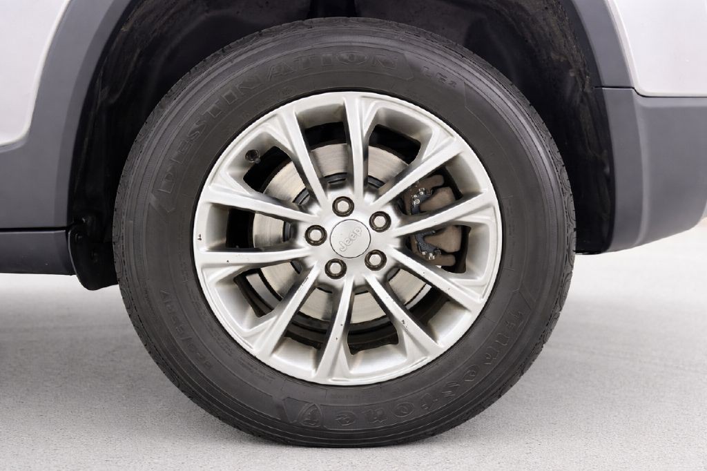 2019 Jeep Cherokee Image 26