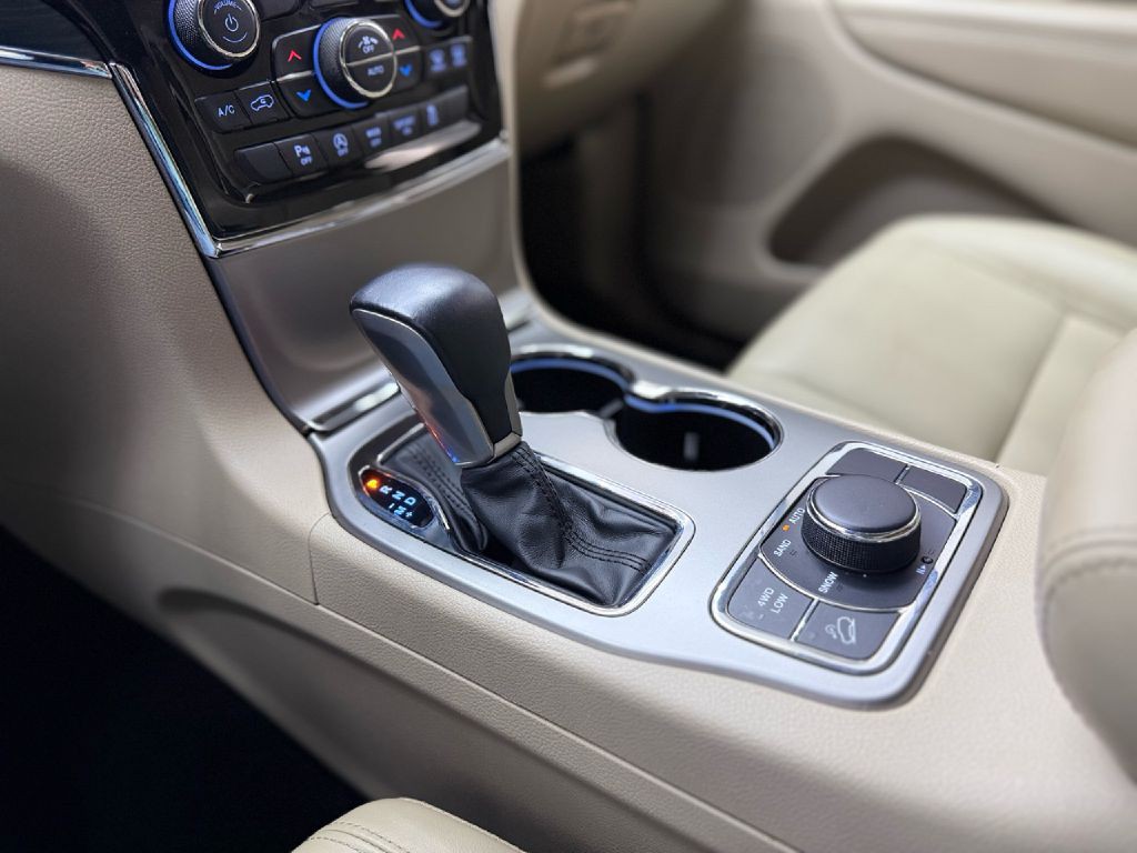 2021 Jeep Grand Cherokee Image 23