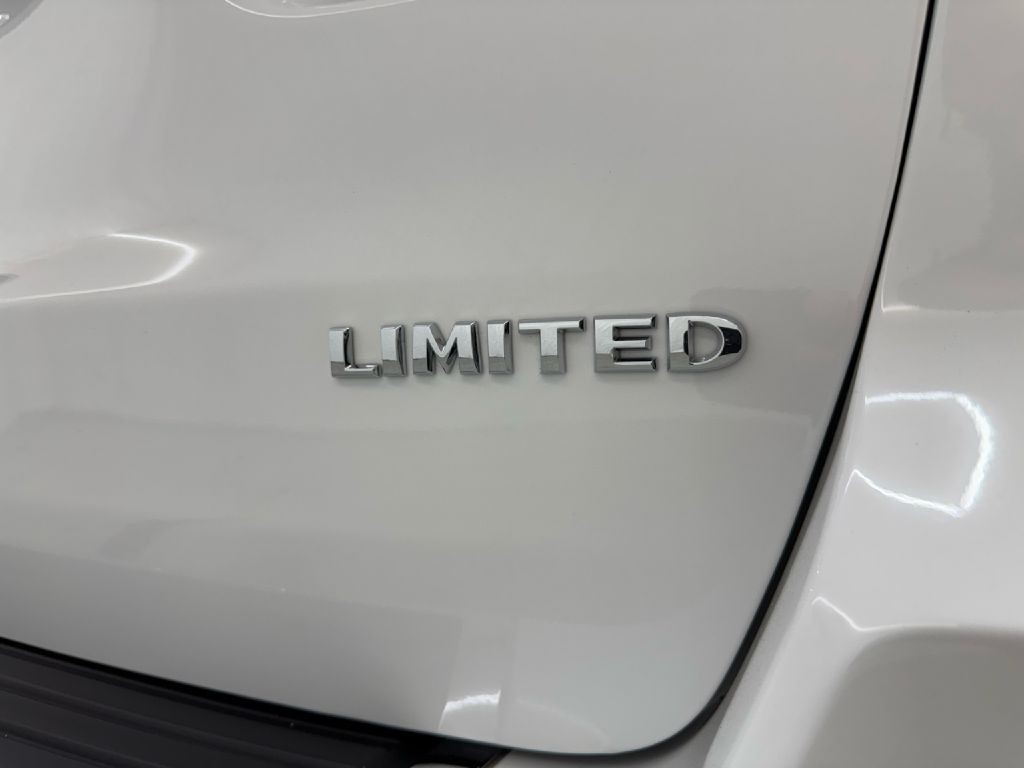 2021 Jeep Grand Cherokee Image 41