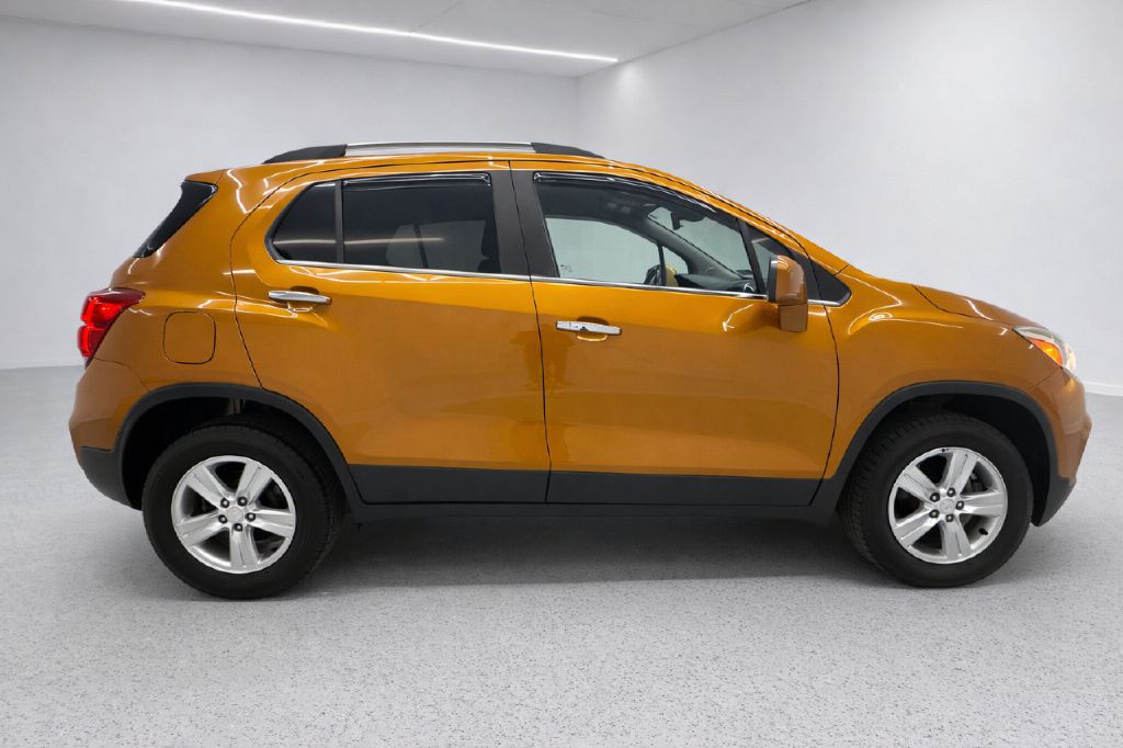 2017 Chevrolet Trax Image 2