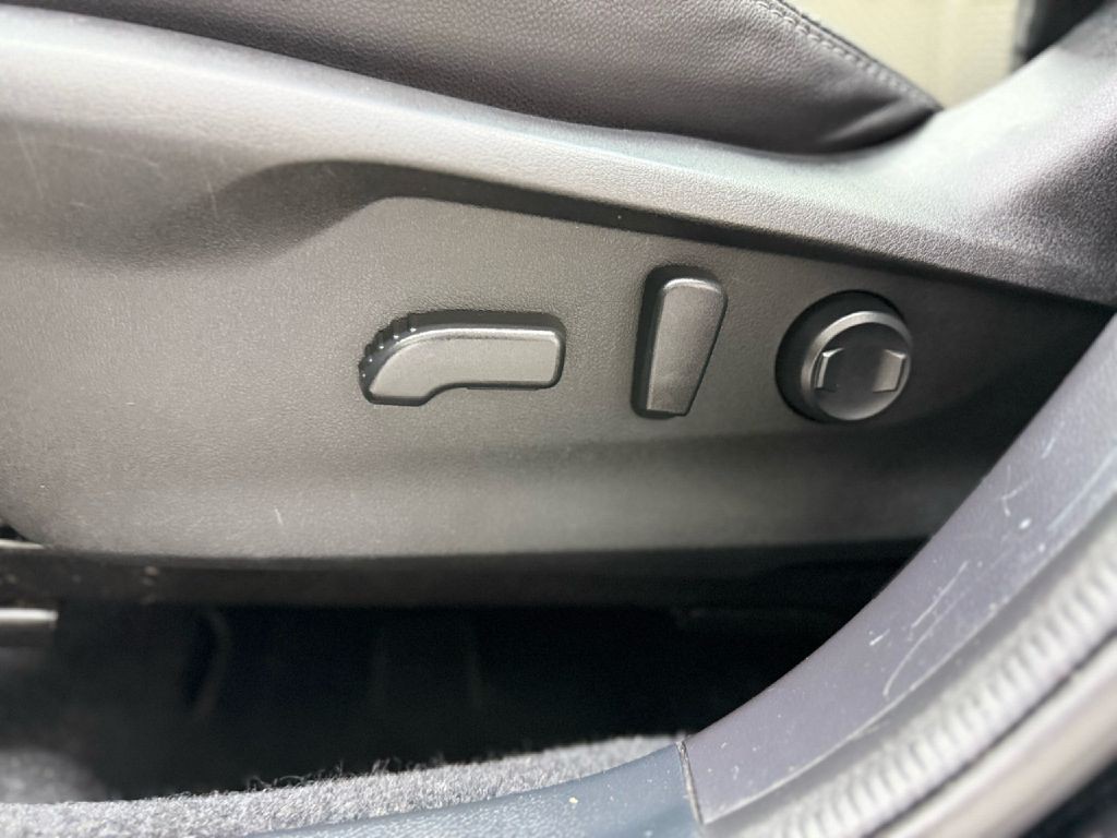 2019 Subaru Forester Image 10