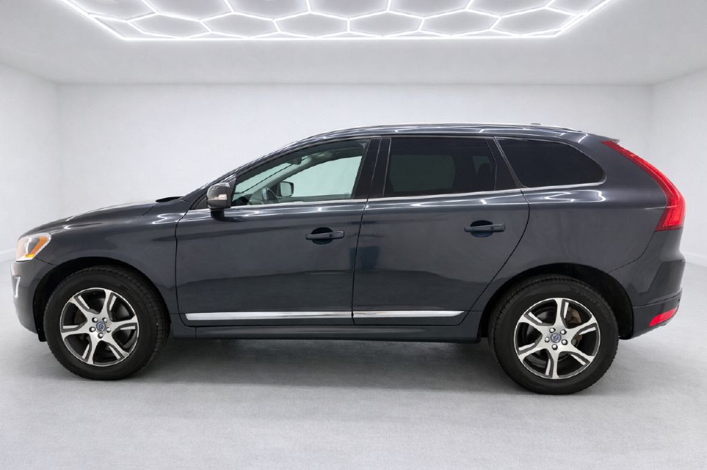 2015 Volvo XC60 Image 6