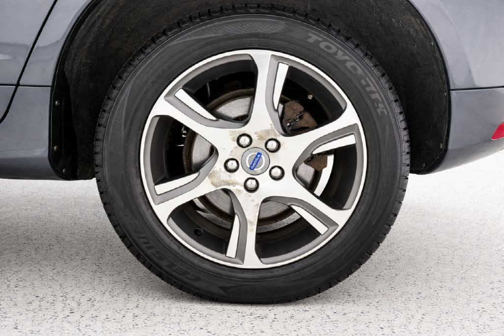 2015 Volvo XC60 Image 30