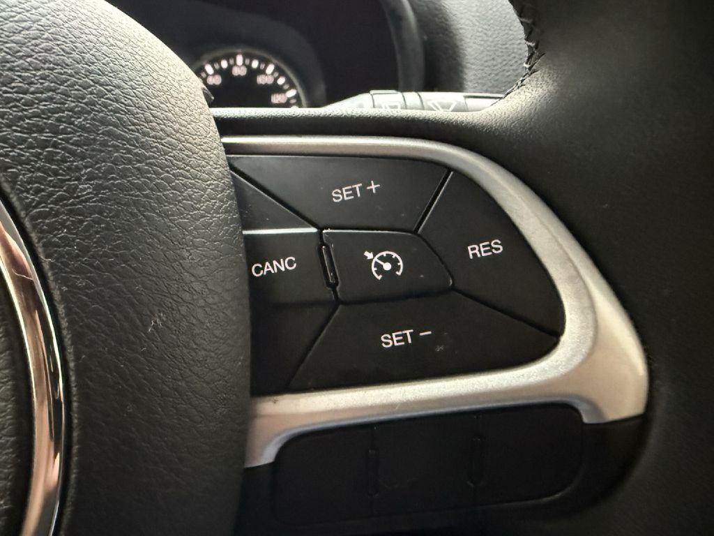 2023 Jeep Renegade Image 13