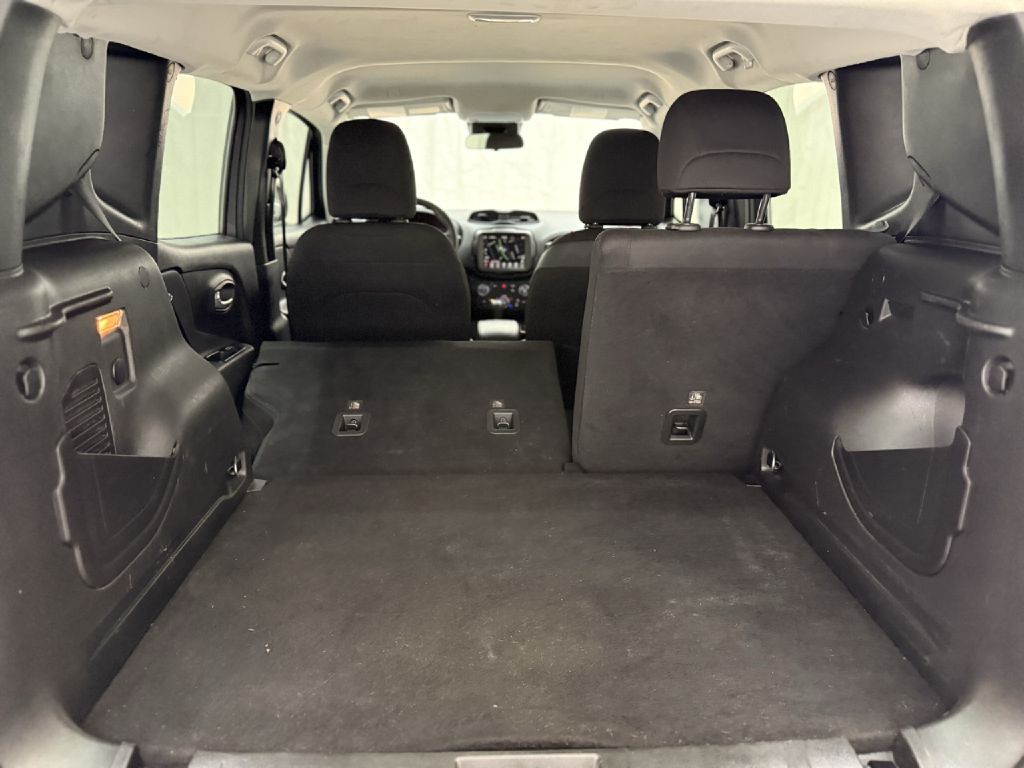 2023 Jeep Renegade Image 25