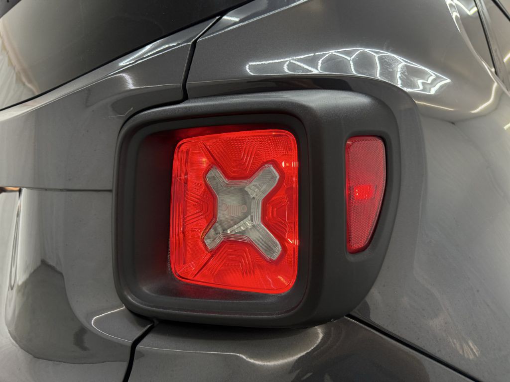 2023 Jeep Renegade Image 36