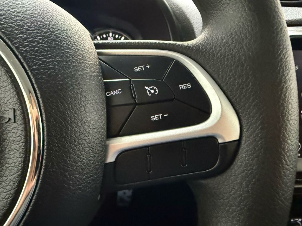 2023 Jeep Renegade Image 13