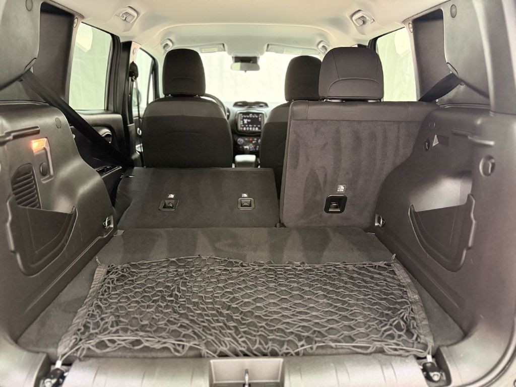 2023 Jeep Renegade Image 23