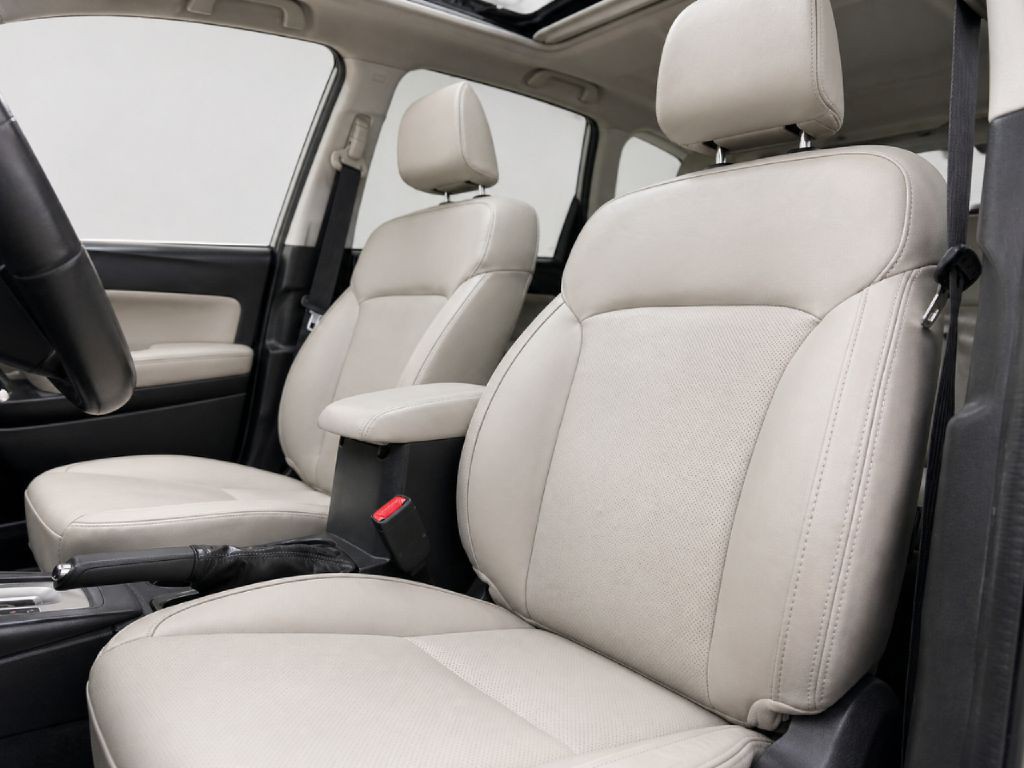 2017 Subaru Forester Image 9
