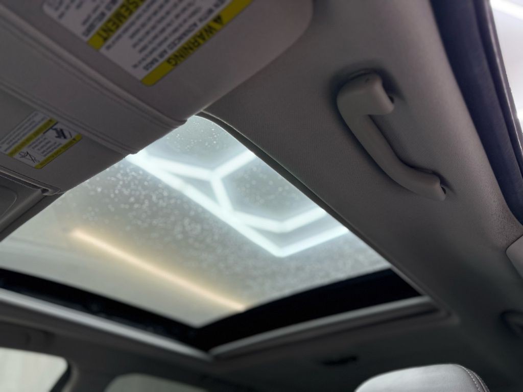 2017 Subaru Forester Image 11