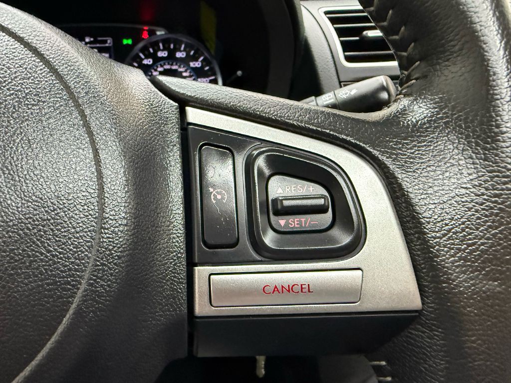 2017 Subaru Forester Image 15