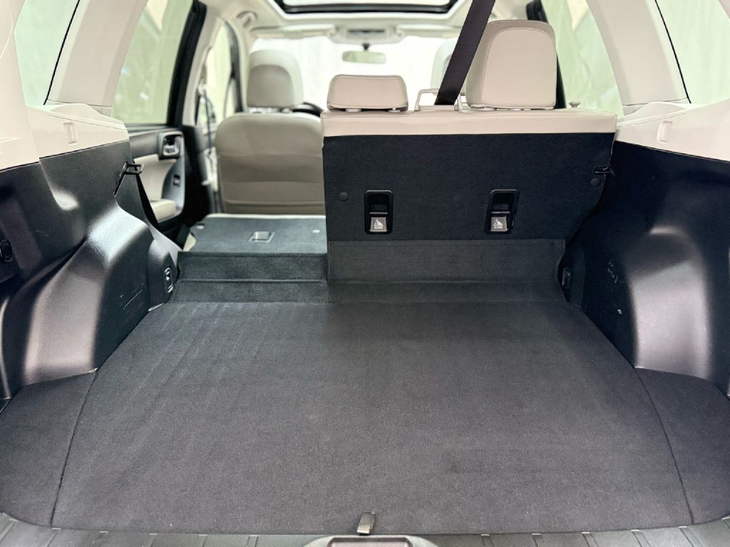 2017 Subaru Forester Image 26