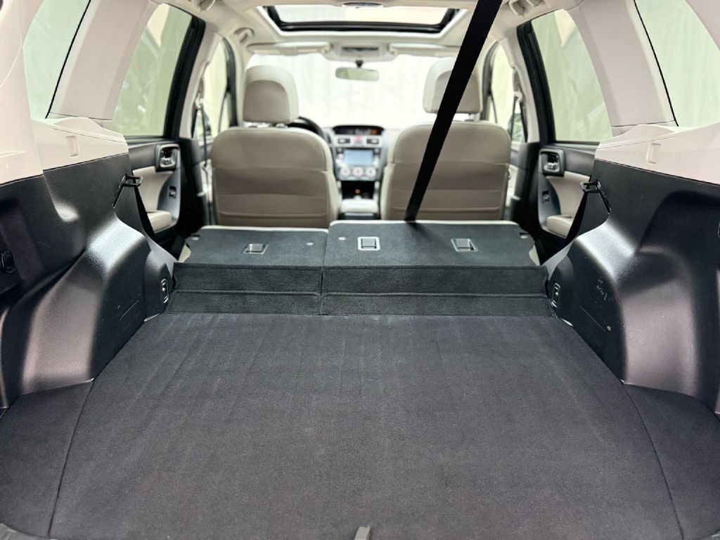 2017 Subaru Forester Image 27