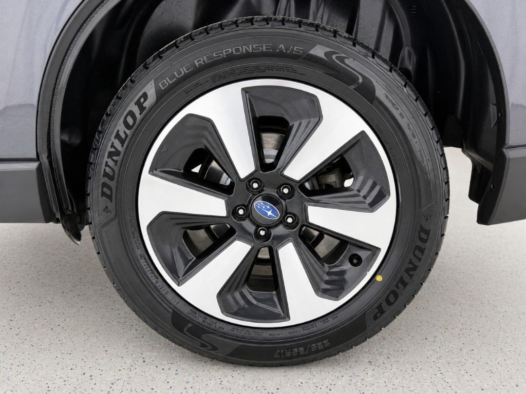 2017 Subaru Forester Image 31