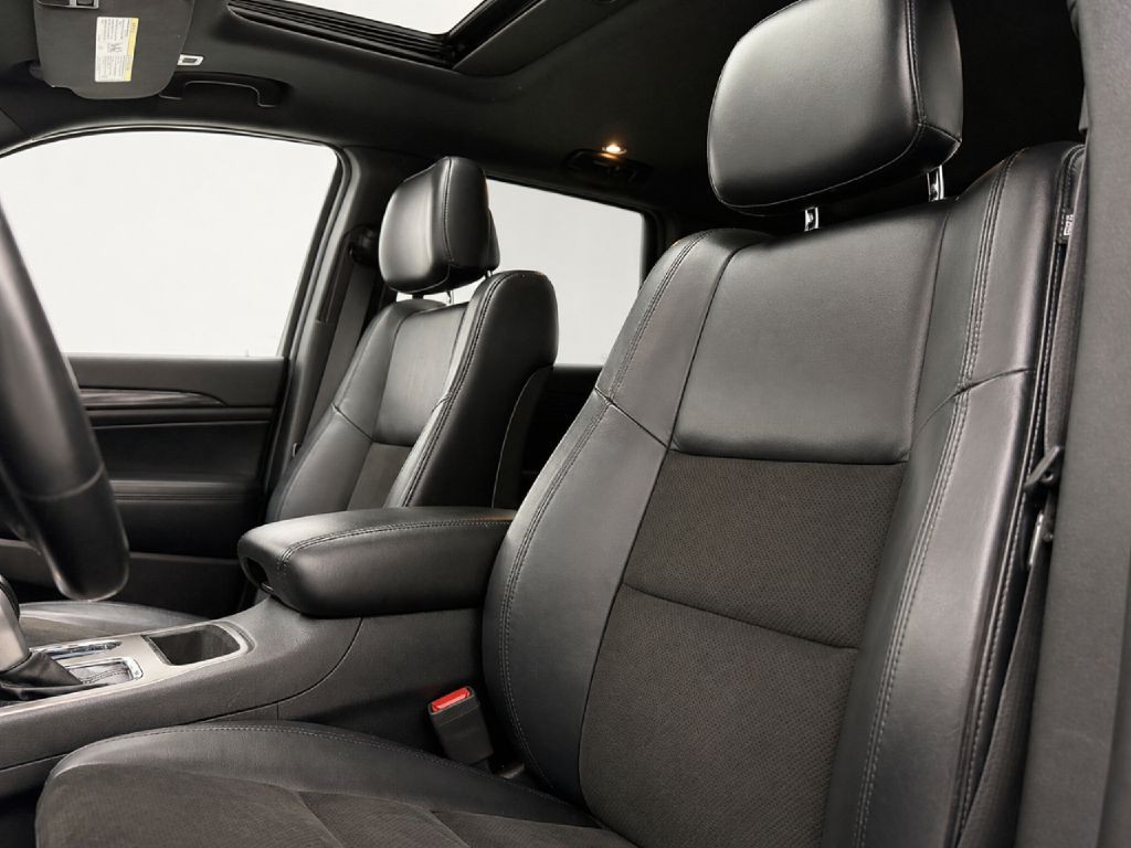 2019 Jeep Grand Cherokee Image 9