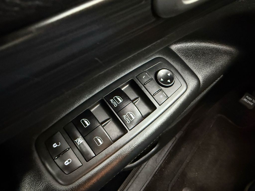 2019 Jeep Grand Cherokee Image 12