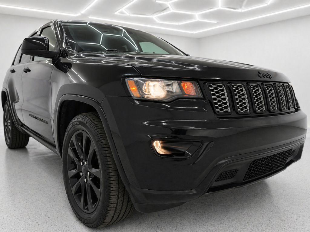 2019 Jeep Grand Cherokee Image 38