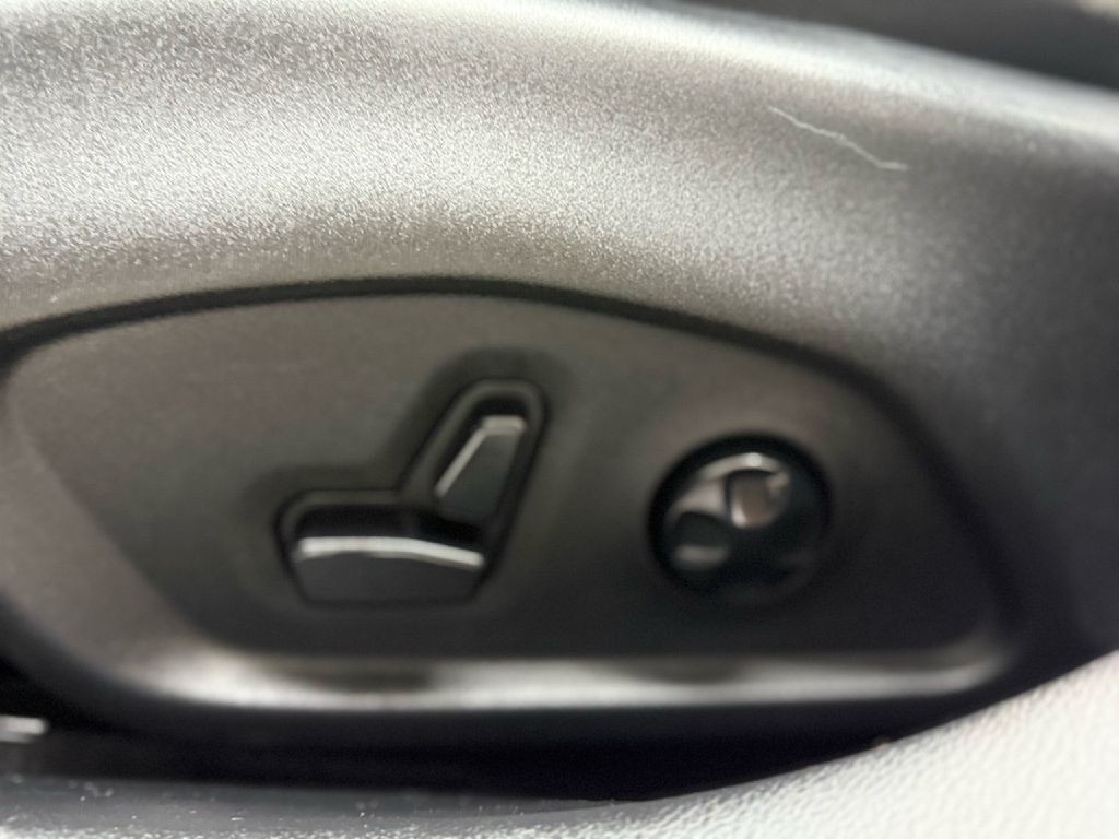 2018 Jeep Compass Image 10