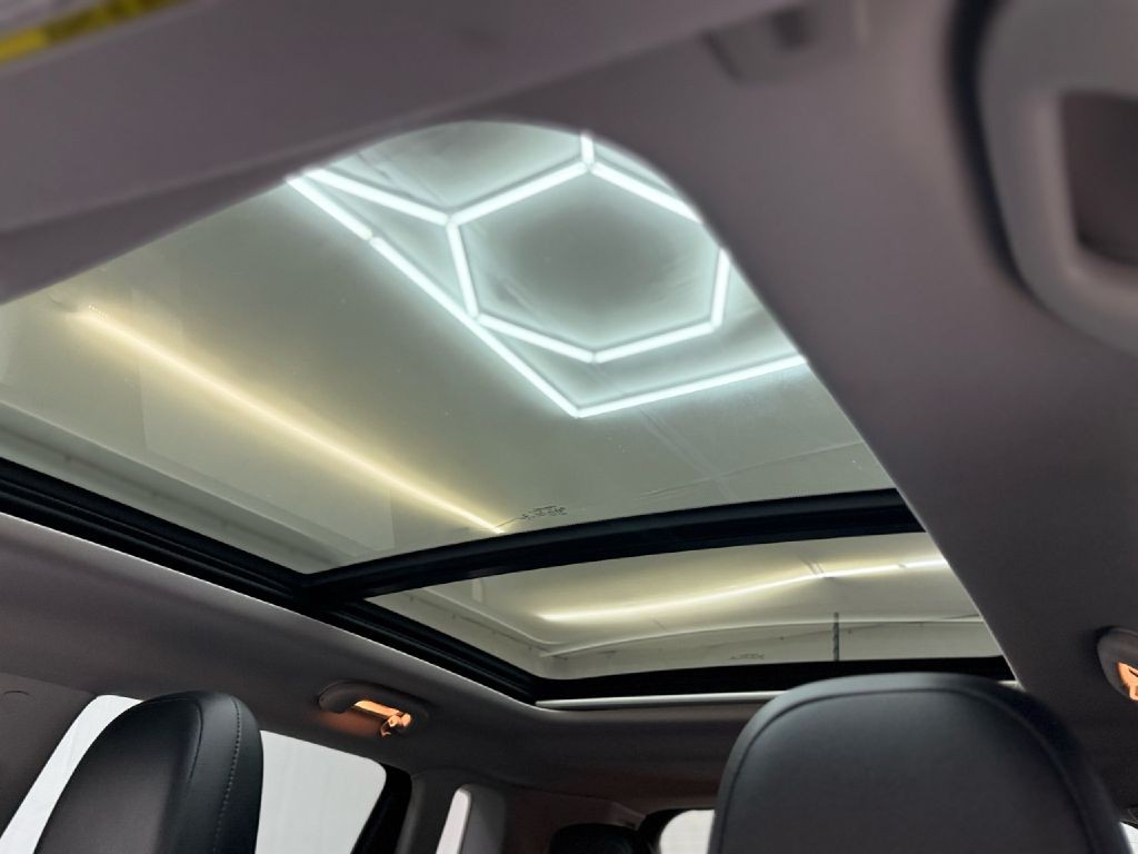 2018 Jeep Compass Image 11