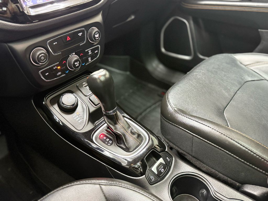 2018 Jeep Compass Image 22