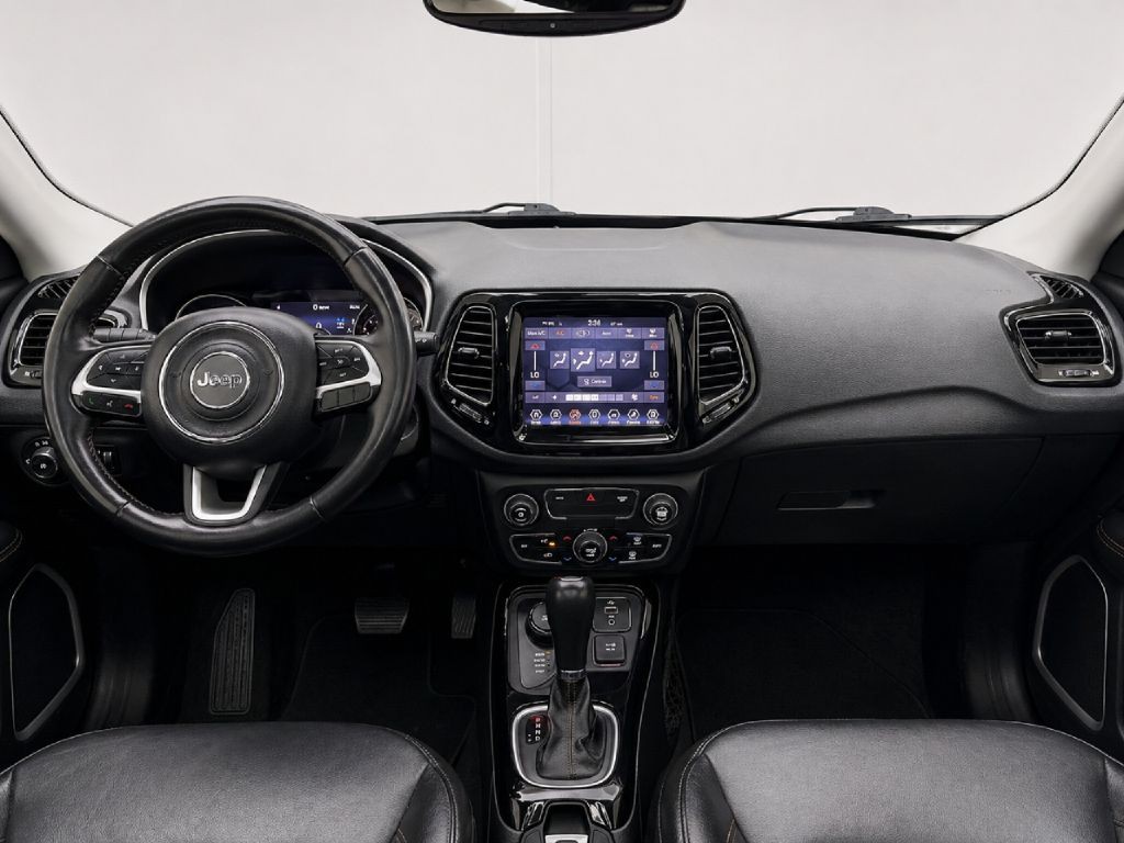 2018 Jeep Compass Image 25