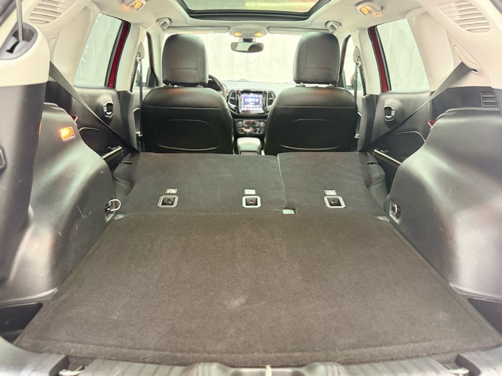 2018 Jeep Compass Image 28