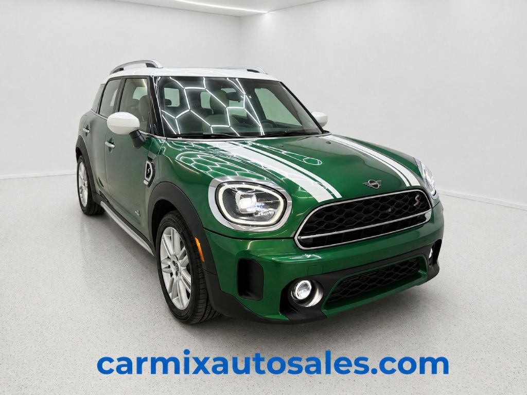 2023 MINI Cooper Image 1