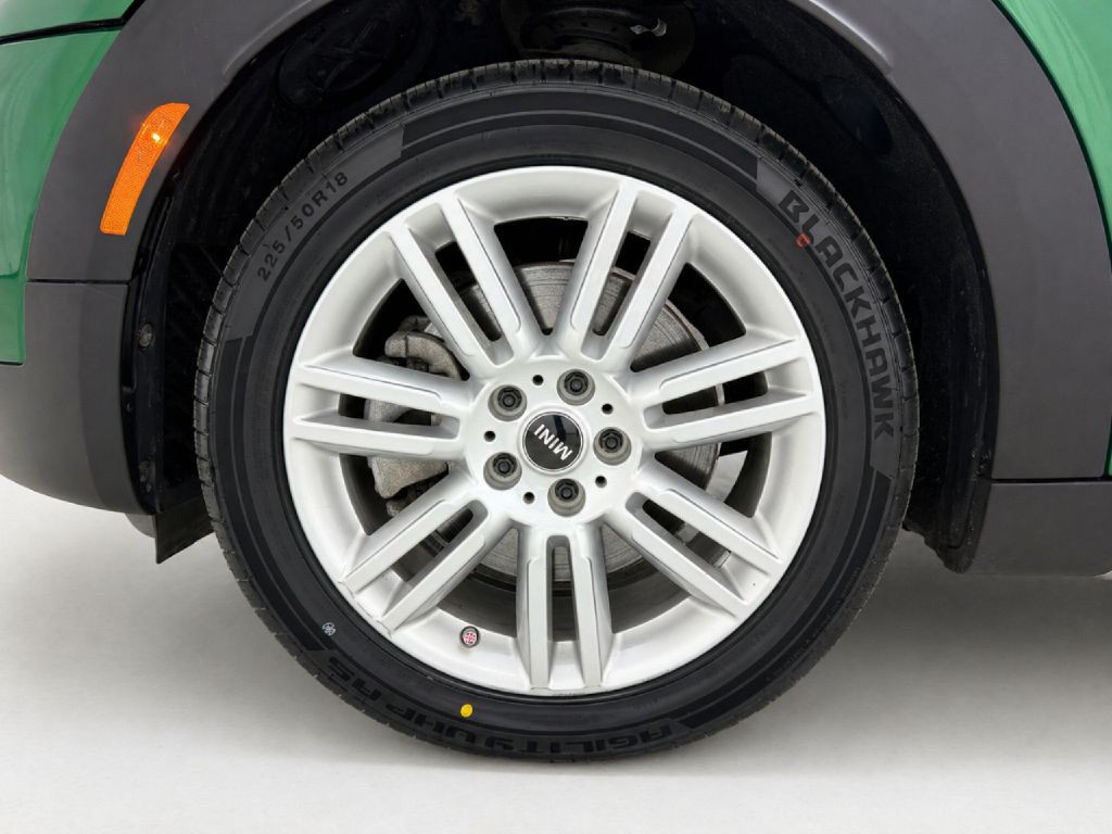 2023 MINI Cooper Image 28