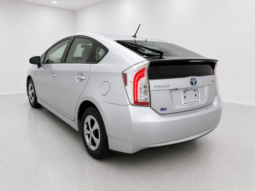 2015 Toyota Prius Image 5