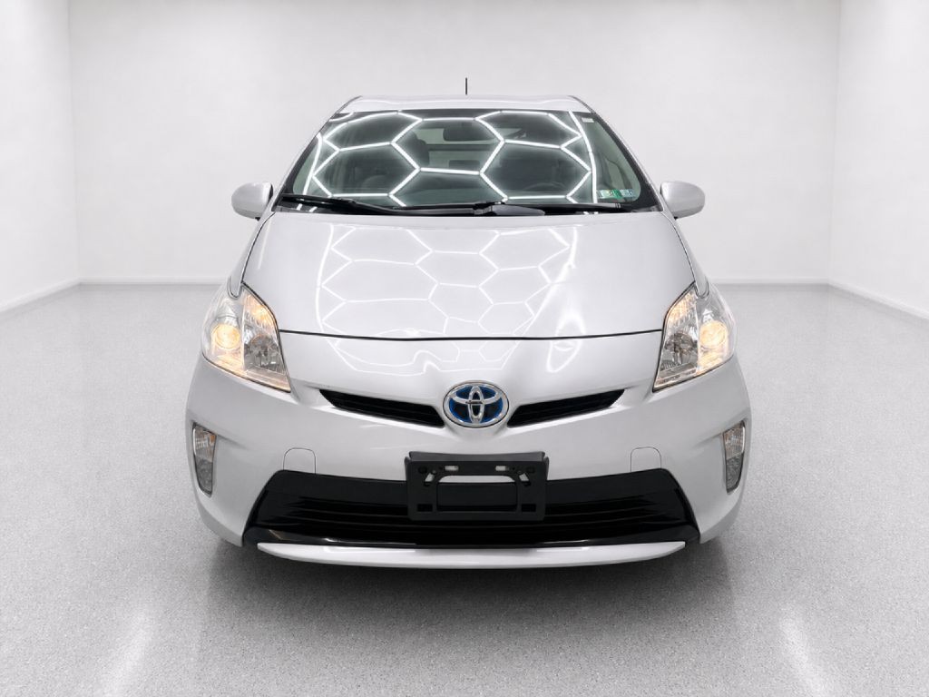 2015 Toyota Prius Image 8