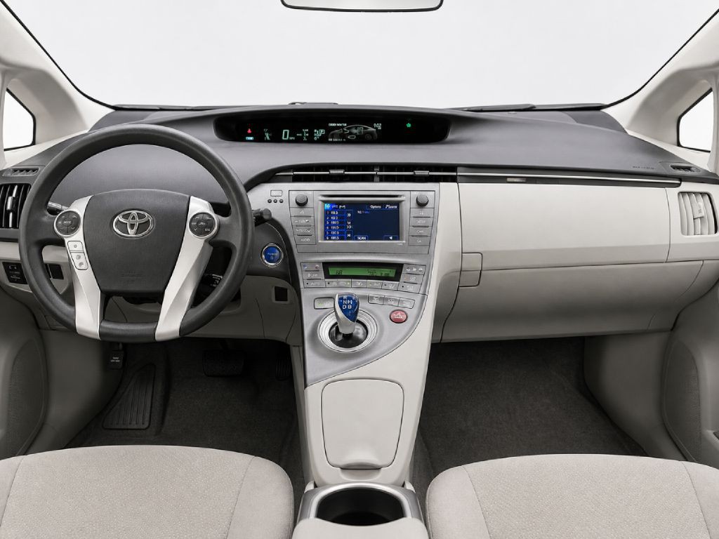 2015 Toyota Prius Image 21
