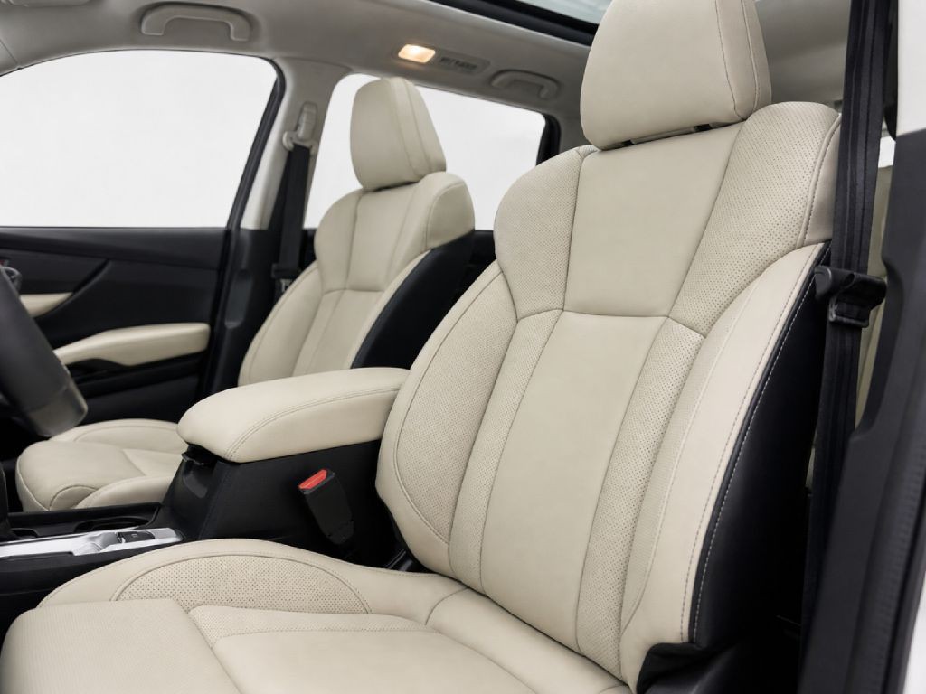2023 Subaru Ascent Image 9