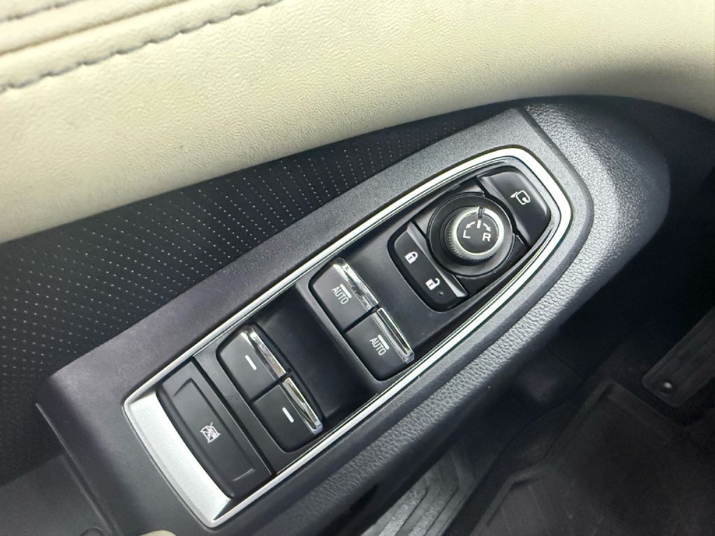 2023 Subaru Ascent Image 12