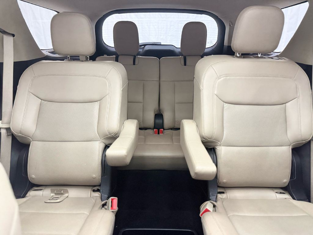 2021 Ford Explorer Image 27