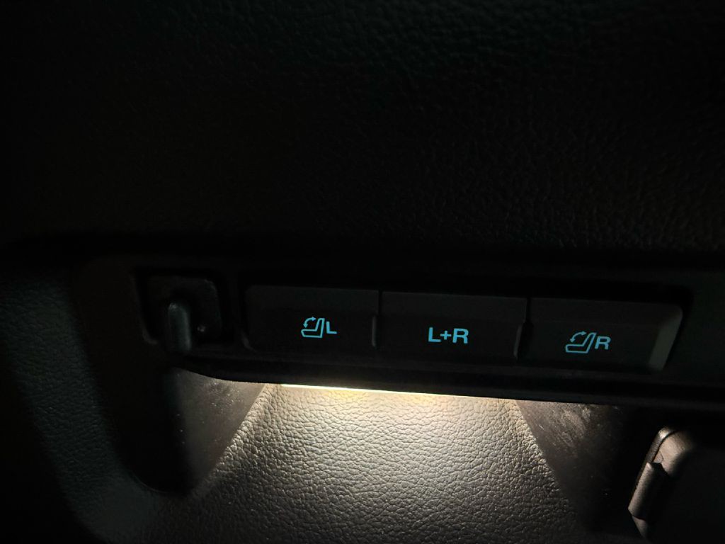 2021 Ford Explorer Image 31